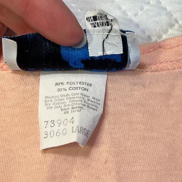 Elizabeth Adams Sport NEW VINTAGE Single Stitch Tee sz S Pastel Embroidery Shirt - Picture 8 of 9